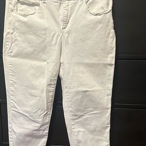 Women's White Jeans Capris